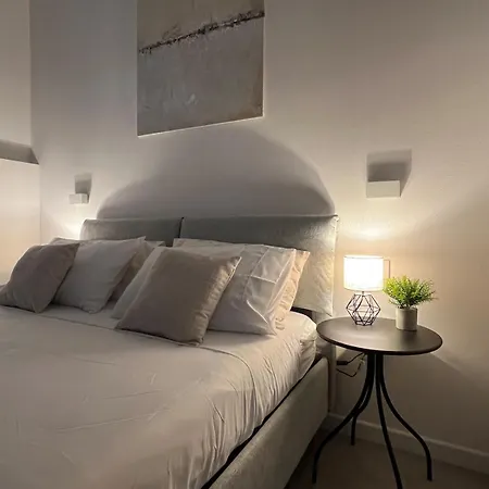 Daire Lux Loft- Downtown Gem